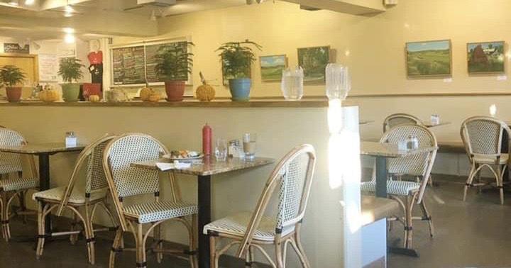 Sunroom Café