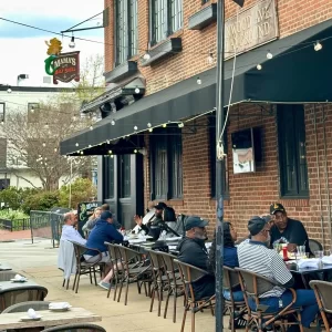 Mama's On the Half Shell brunch spots in baltimore