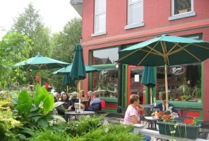 Betty's Brunch Spots in Buffalo