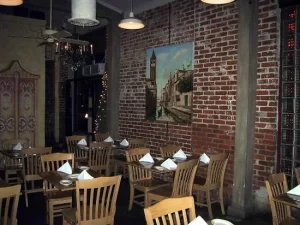 Gale's Italian Restaurant and Bar
