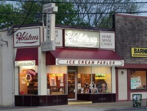 Holsten's Ice Cream, Chocolate & Restaurant