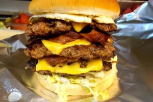 18. Kelly's Big Burger
