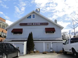 Rive Bistro Brunch Spots in Bridgeport